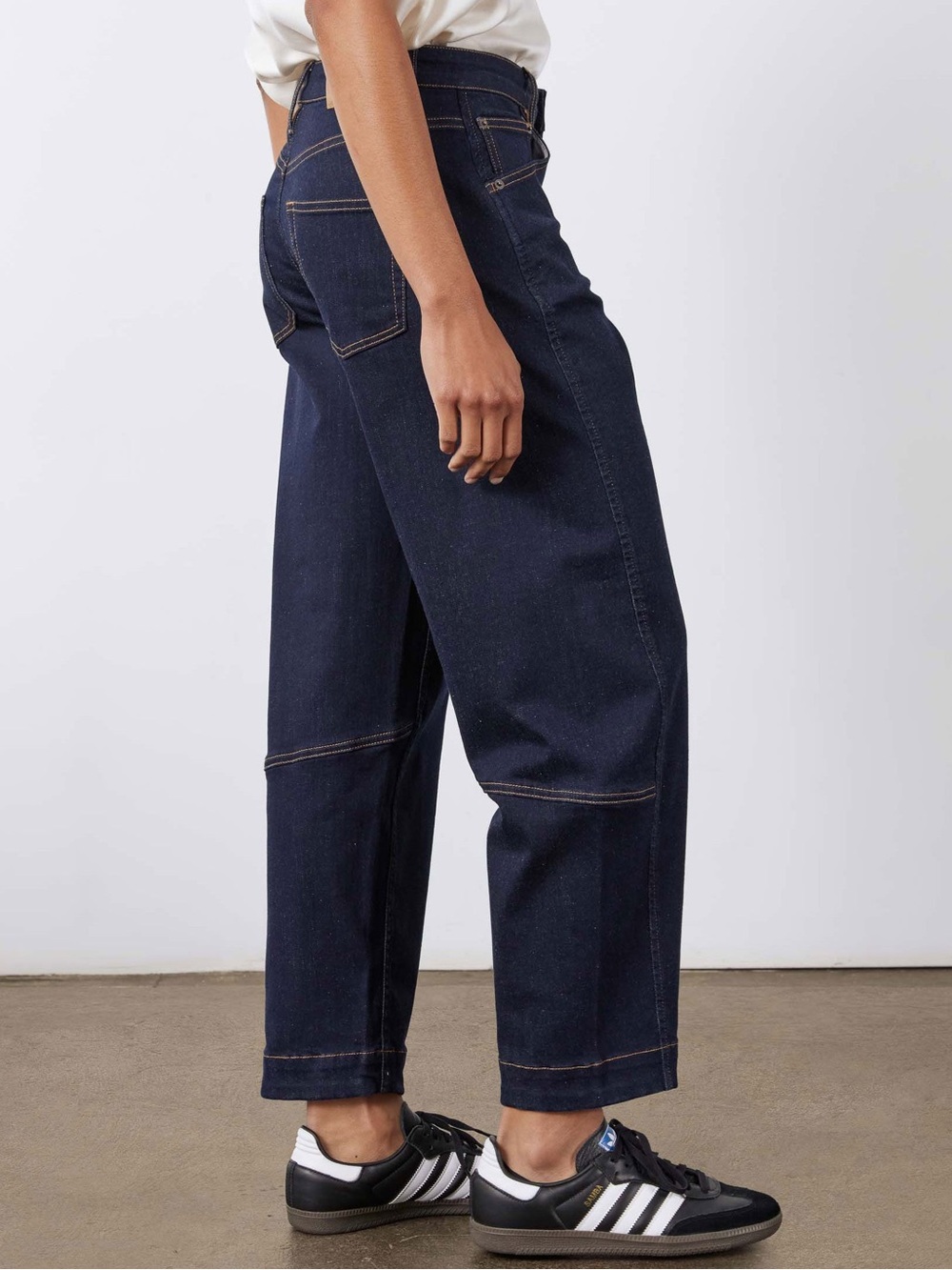 Ruti The Ultimate Barrel Leg Jeans 2.0 Nyx Dark Wash Size 14 Modern Taper NWT - Picture 11 of 11